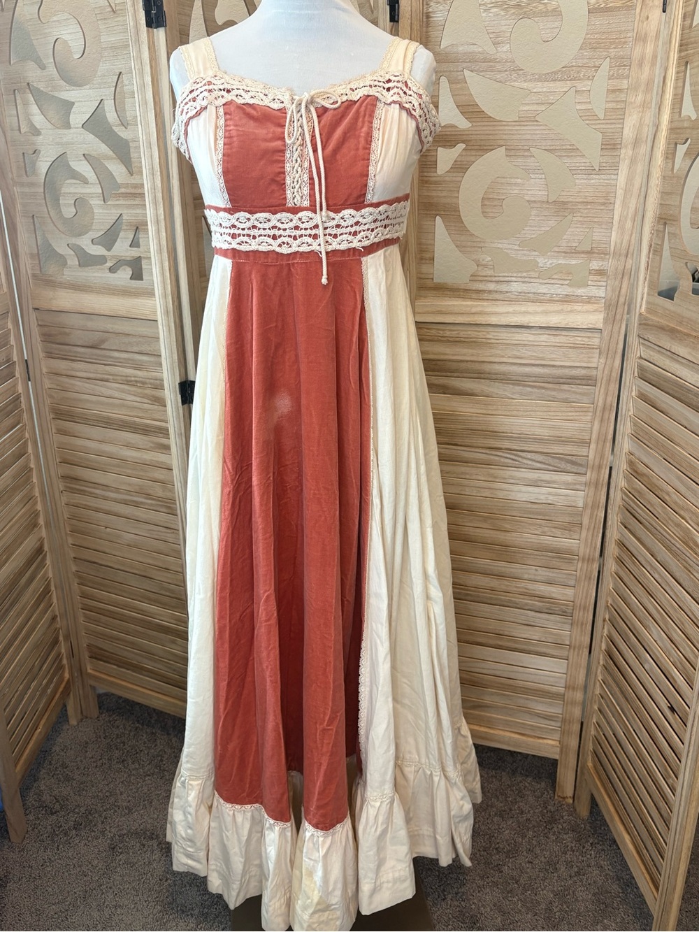 Gunne Sax Vintage 1970s Peach Pink and White Dress Maxi Gown